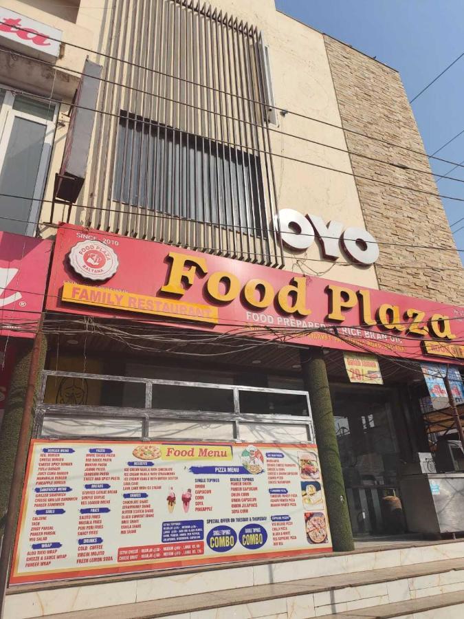 Hotel O Food Plaza Zirakpur Exterior photo